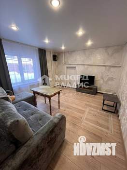 Дом 147м&sup2;, 2-этажный, участок 5 сот.  