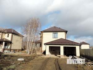 Коттедж 200м&sup2;, 2-этажный, участок 5 сот.  