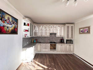 Дом 130м&sup2;, 1-этажный, участок 4 сот.  