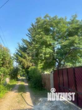 Дом 40м&sup2;, 2-этажный, участок 5 сот.  