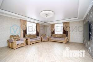 Коттедж 384м&sup2;, 3-этажный, участок 7 сот.  