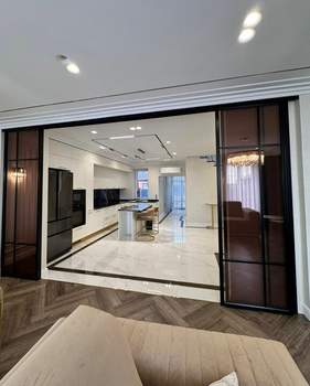 Дом 160м&sup2;, 2-этажный, участок 4 сот.  