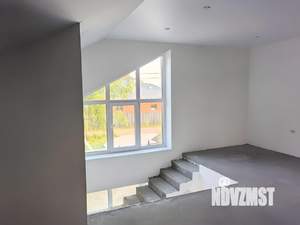 Коттедж 187м&sup2;, 2-этажный, участок 5 сот.  