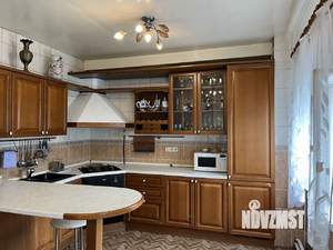 Коттедж 207м², 2-этажный, участок 6 сот.  