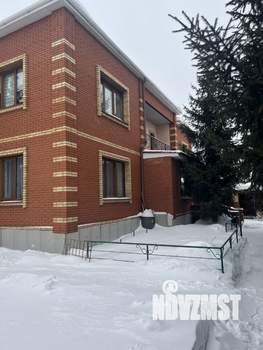 Коттедж 368м&sup2;, 2-этажный, участок 10 сот.  