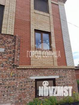 Коттедж 246м&sup2;, 3-этажный, участок 10 сот.  