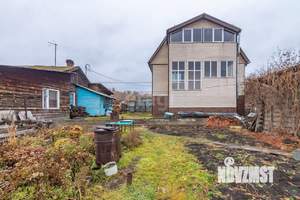 Дом 209м², 3-этажный, участок 10 сот.  