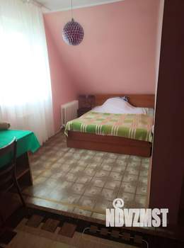 Таунхаус 130м&sup2;, 2-этажный, участок 4 сот.  