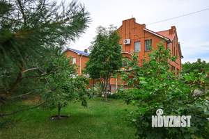 Коттедж 300м², 3-этажный, участок 9 сот.  