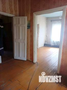 Дом 60м&sup2;, 2-этажный, участок 6 сот.  