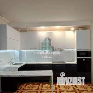 Коттедж 234м&sup2;, 2-этажный, участок 847 сот.  