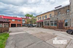 Дом 674м², 2-этажный, участок 28 сот.  