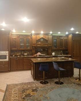 Дом 280м², 2-этажный, участок 6 сот.  
