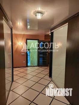 Коттедж 342м², 3-этажный, участок 7 сот.  