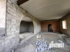 Коттедж 300м&sup2;, 2-этажный, участок 9 сот.  