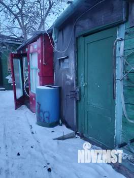 Дом 22м&sup2;, 2-этажный, участок 5 сот.  