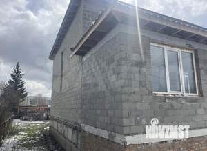 Дом 225м², 3-этажный, участок 6 сот.  
