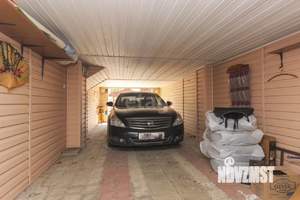 Дом 210м², 3-этажный, участок 7 сот.  