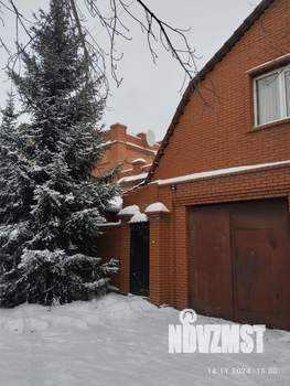 Коттедж 386м², 3-этажный, участок 7 сот.  