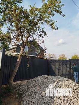 Дом 160м&sup2;, 2-этажный, участок 6 сот.  