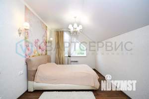 Дом 180м², 2-этажный, участок 5 сот.  