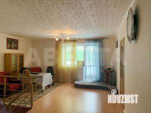 Коттедж 388м², 2-этажный, участок 20 сот.  