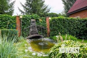 Коттедж 338м&sup2;, 3-этажный, участок 10 сот.  