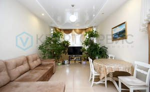 Дом 350м², 3-этажный, участок 8 сот.  