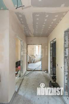 Дом 105м&sup2;, 2-этажный, участок 6 сот.  