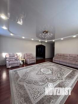 Коттедж 346м&sup2;, 2-этажный, участок 10 сот.  