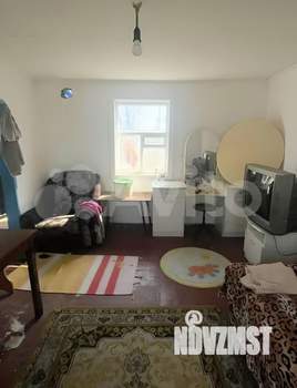 Дом 30м&sup2;, 2-этажный, участок 7 сот.  