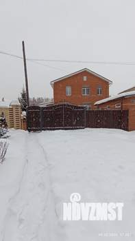 Коттедж 251м&sup2;, 3-этажный, участок 10 сот.  