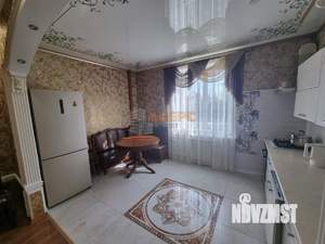 Дом 373м², 3-этажный, участок 8 сот.  