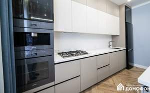 Дом 180м², 2-этажный, участок 8 сот.  