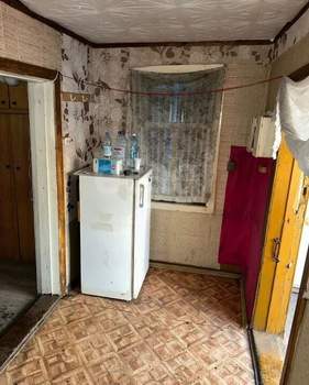 Дом 30м², 2-этажный, участок 5 сот.  