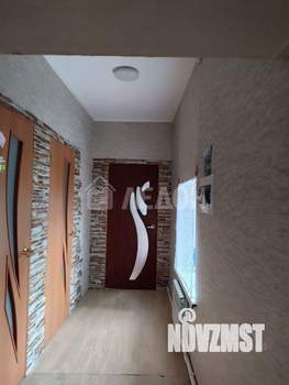 Дом 71м&sup2;, 2-этажный, участок 4 сот.  