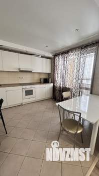 2-к квартира, на длительный срок, 78м2, 3/19 этаж