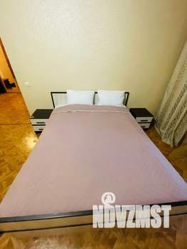 1-к квартира, посуточно, 40м2, 4/9 этаж