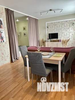 Студия квартира, посуточно, 43м2, 3/6 этаж