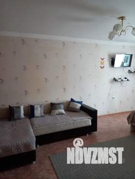 1-к квартира, посуточно, 34м2, 2/9 этаж