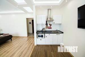 1-к квартира, посуточно, 42м2, 1/1 этаж