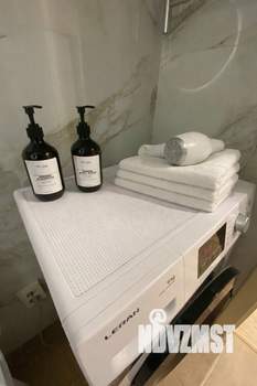 1-к квартира, посуточно, 38м2, 2/17 этаж