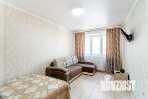 1-к квартира, посуточно, 40м2, 7/10 этаж