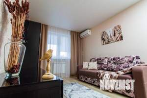 1-к квартира, посуточно, 43м2, 1/1 этаж