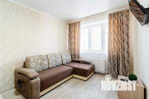 1-к квартира, посуточно, 40м2, 1/1 этаж
