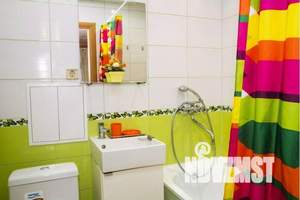 2-к квартира, посуточно, 40м2, 2/5 этаж