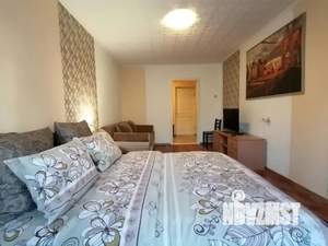 1-к квартира, посуточно, 40м2, 8/9 этаж
