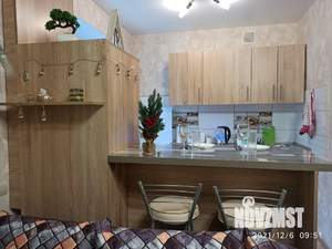 Студия квартира, посуточно, 34м2, 4/5 этаж