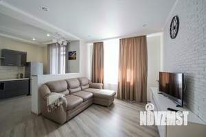 1-к квартира, посуточно, 42м2, 1/1 этаж