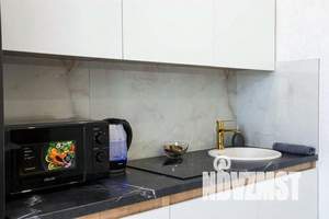 1-к квартира, посуточно, 36м2, 9/18 этаж